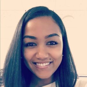 Meet your Posher, Melanie